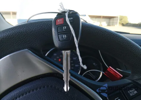 2015 Toyota Corolla Le Plus из США, поврежденный, VIN 2T1BURHE4FC272096